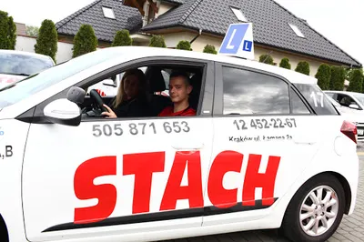 STACH – Szkoła nauki jazdy Kraków, Prawo jazdy Kraków - kursy, nauka jazdy